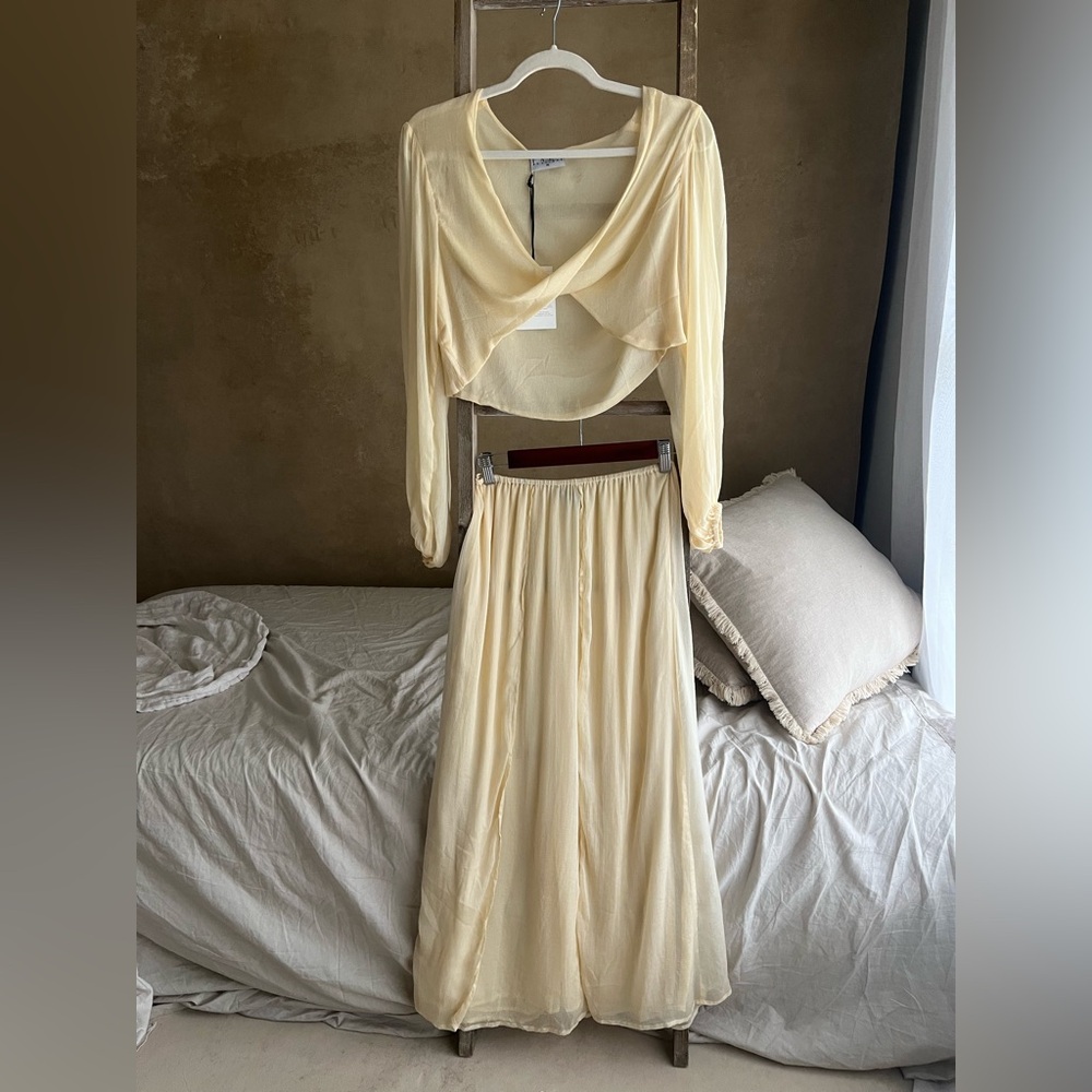 Cream Maxi A-line Skirt Set